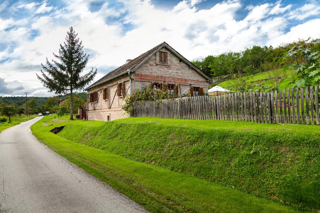 Country House "Stricev Grunt" Stara Kapela Konuk evi Dış mekan fotoğraf