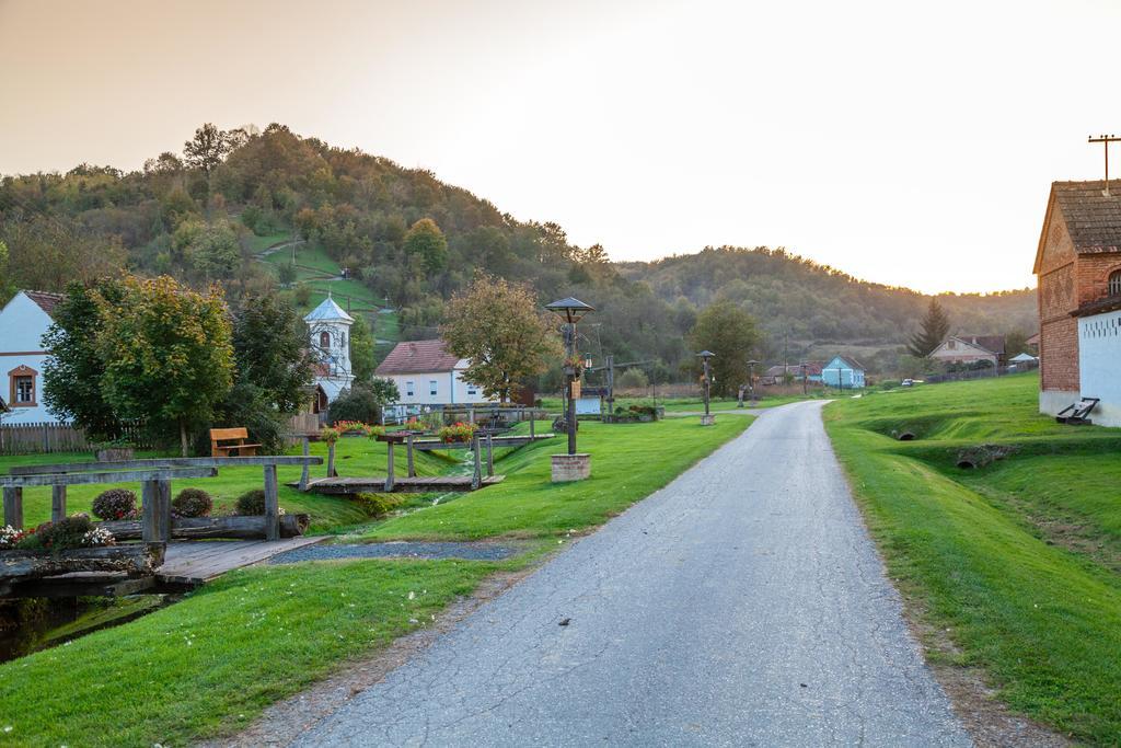 Country House "Stricev Grunt" Stara Kapela Konuk evi Dış mekan fotoğraf